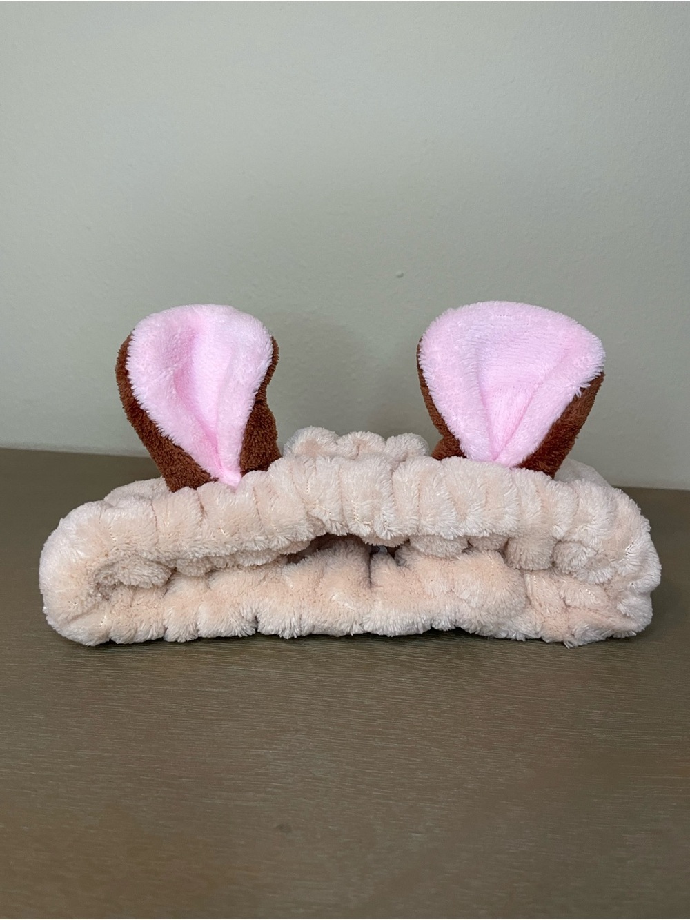 The Crème Shop plush teddy bear spa headband